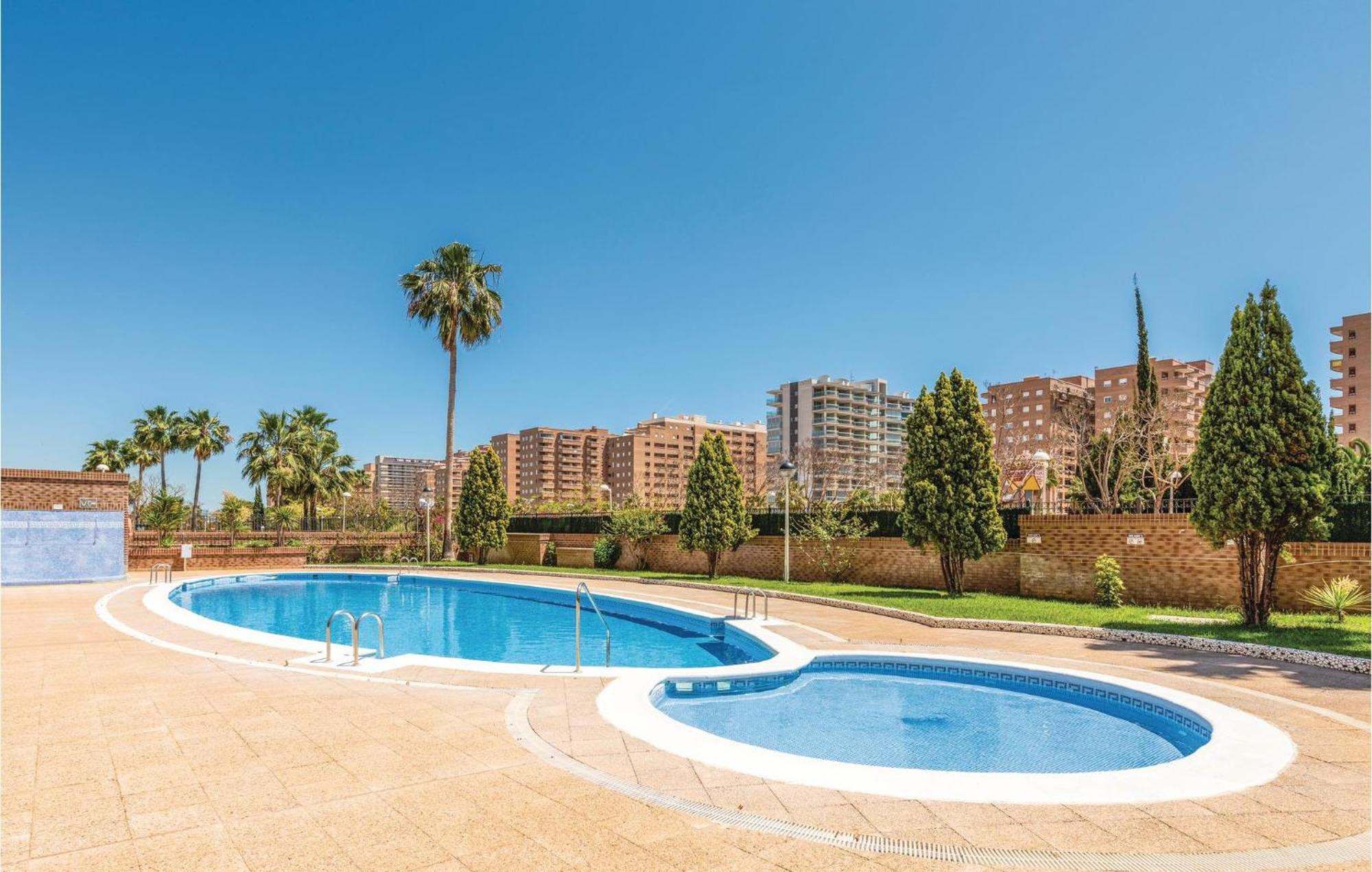 Amazing Apartment In Oropesa Del Mar With Kitchen Kültér fotó